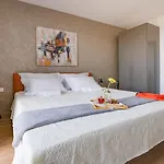 Modern And Stylish In *