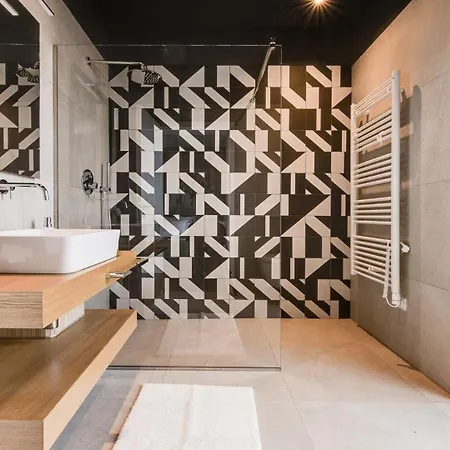 Villa Modern And Stylish In