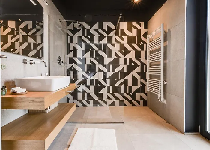 Villa Modern And Stylish In